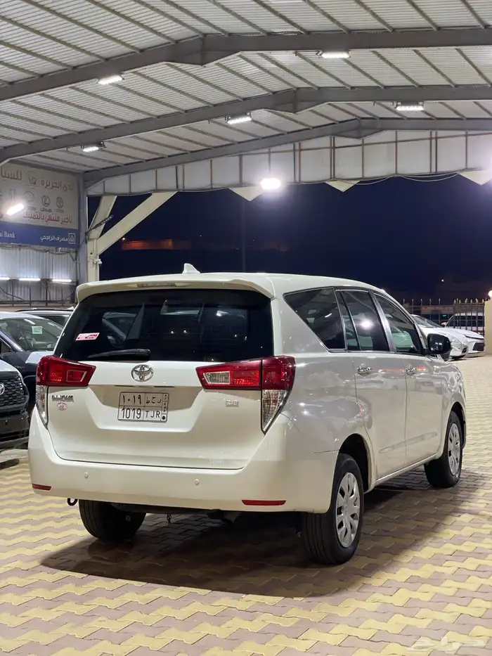 تويوتا انوفا ديزل 2022 شبه جديد 5