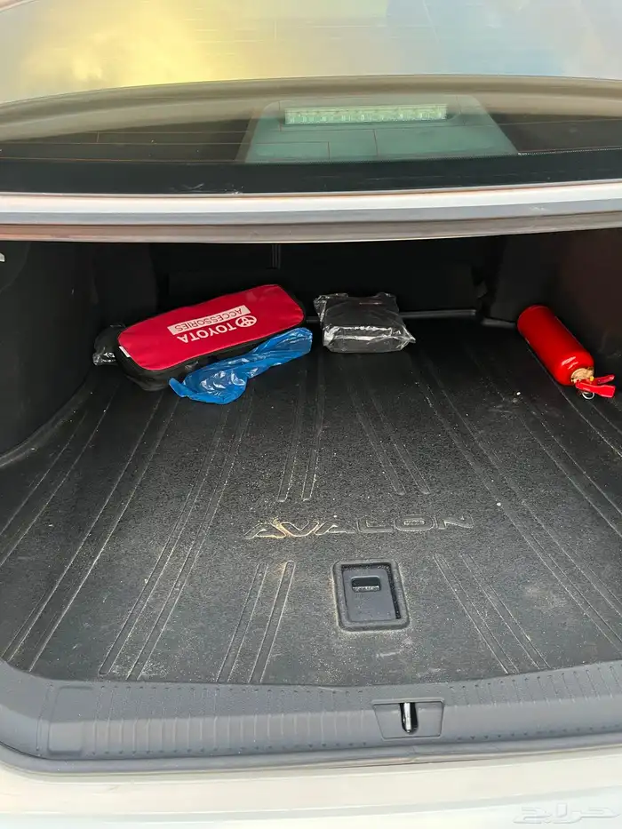 تويوتا افالون 2