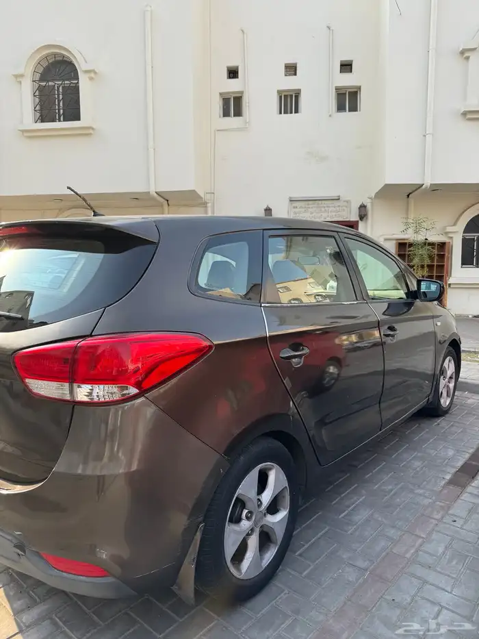 كيا كارينز 7