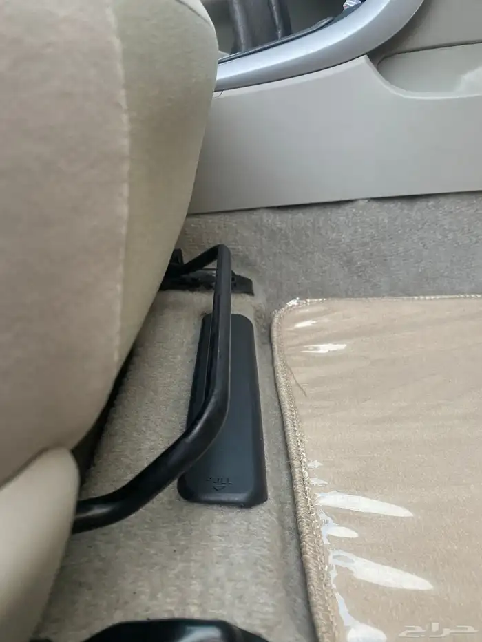 ( تم البيع )كورولا 2009 مخزن 72 الف كيلو قير عايدي 15