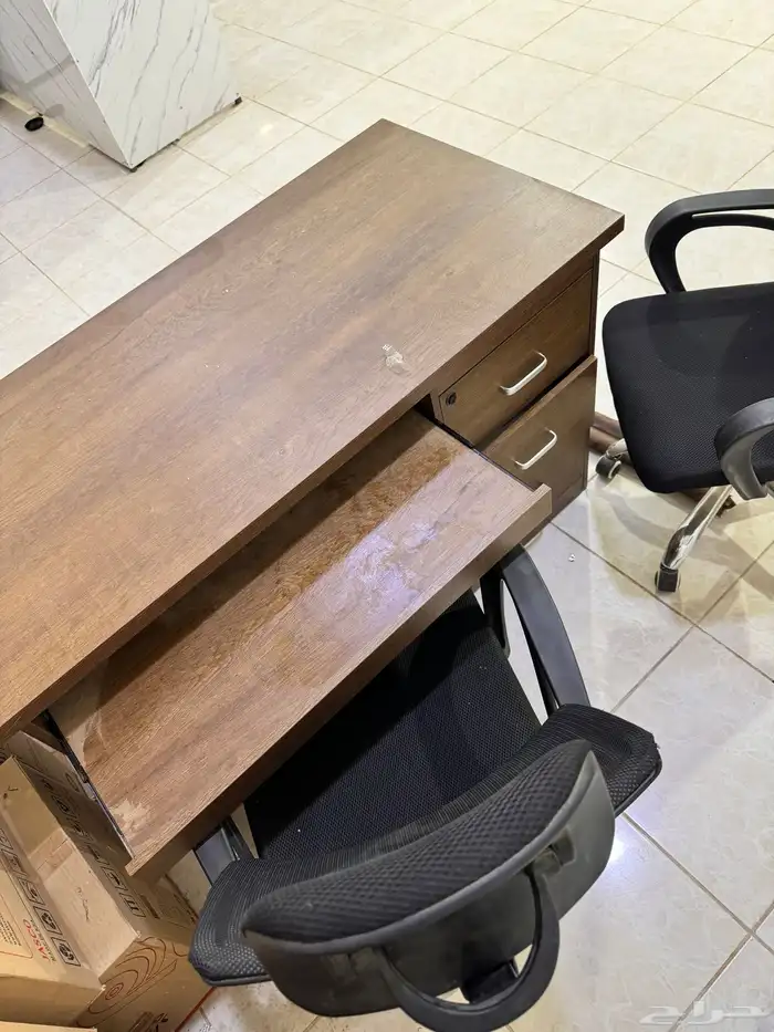 مكيف و مكينة تغليف الاكواب و مكتب 3