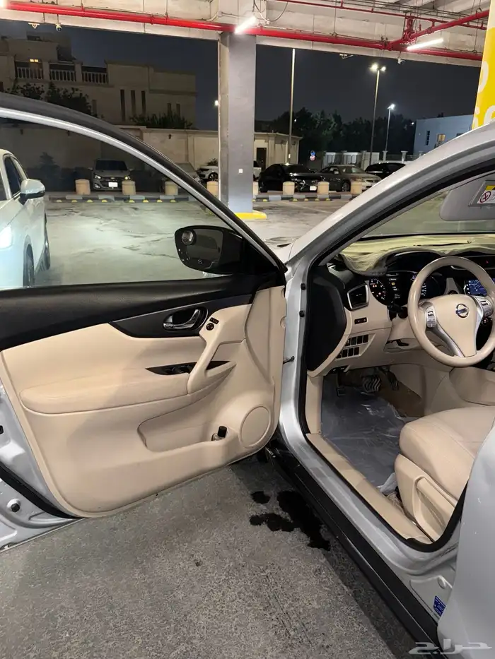 نيسان اكس تريل دبل 2015 - 7 مقاعد 3