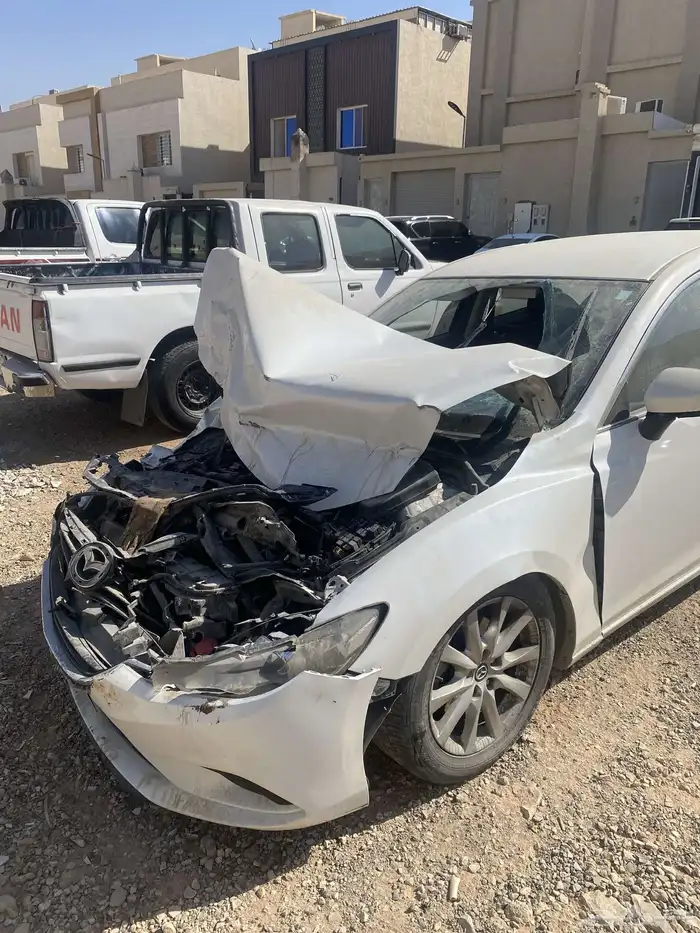 مازدا للبيع 3