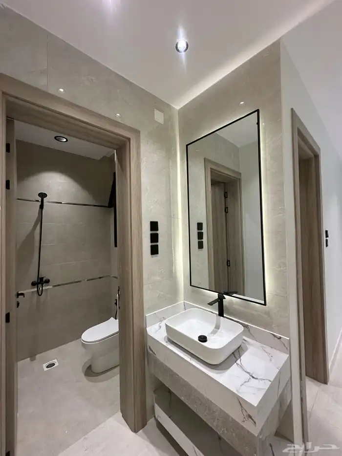 للبيع ارواف علويه جديده بحى النهضه احد رفيده 12