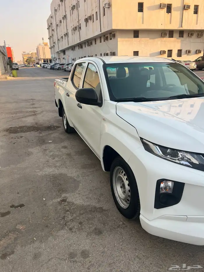 ميتسوبيشي L200 6