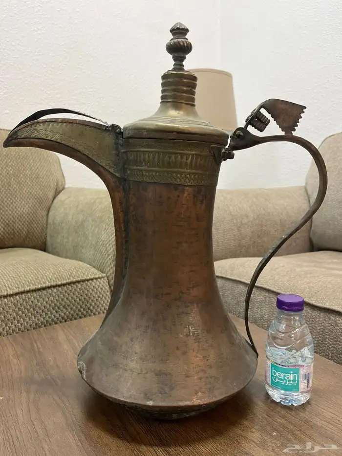 دلة عمانية اثرية كبيرة 9