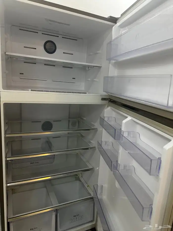 ثلاجه سامسونج 22 قدم عمرها 7 سنه استعمال شخصي 7