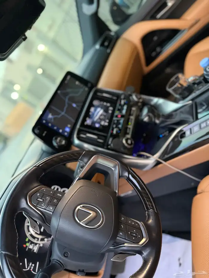 للبيع لكزس 2022 بي بي اسود سعودي 26