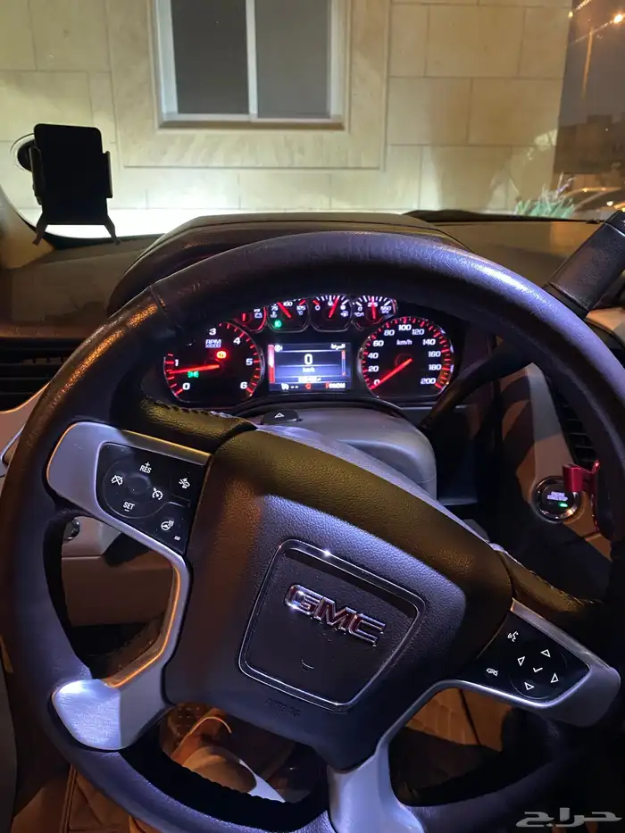 جي ام سي يوكن 2015 13