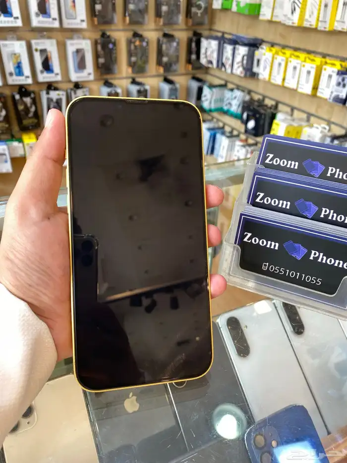 ايفون 14 ابلس لون اصفر 1