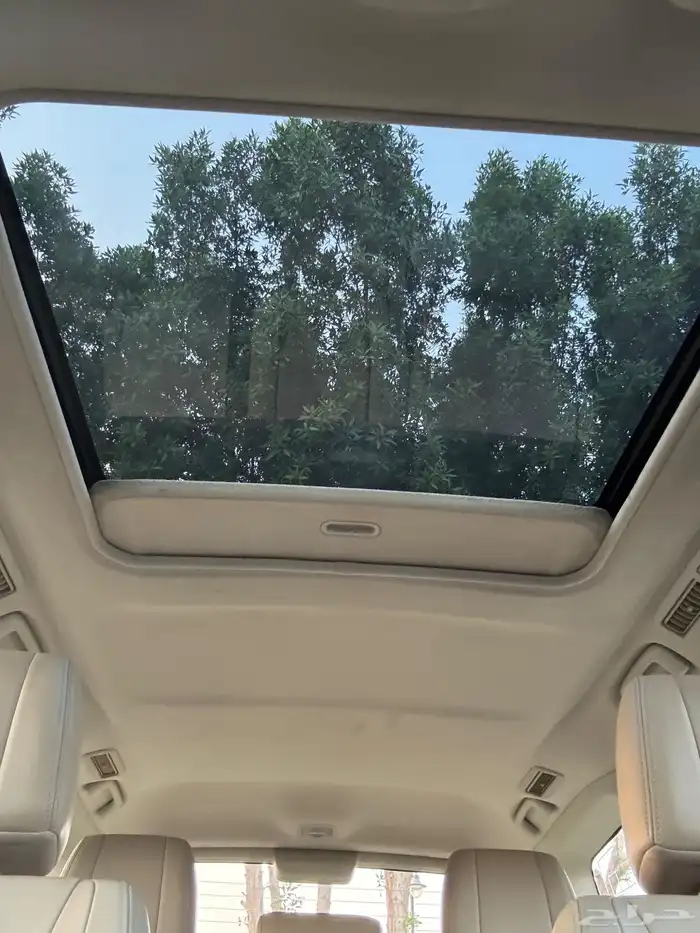 للبيع ميتسوبيشي باجيرو 2017 وكاااله 42