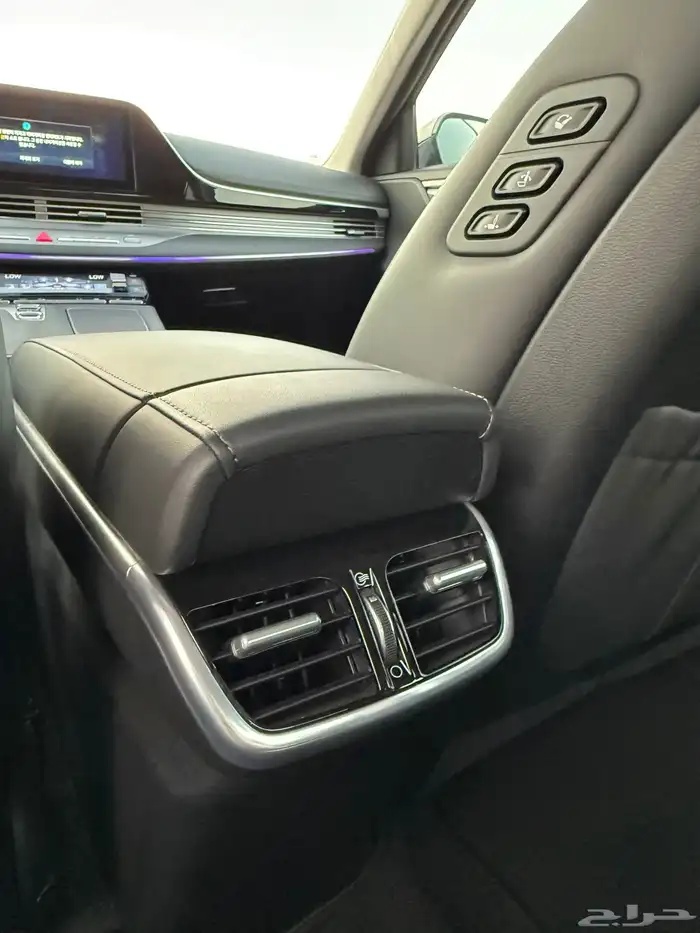 ازيرا 2021 كاليجرافي 4 سلندر اعلا مواصفات بدون بنورما للبيع 17