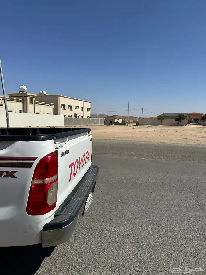 هايلكس 2015 خليجي فل كامل 3