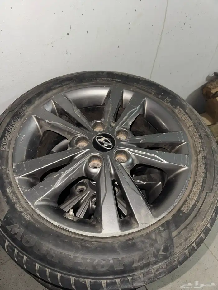 للبيع جنوط حق الوكاله انترا مع كفرات موديل 2017 0