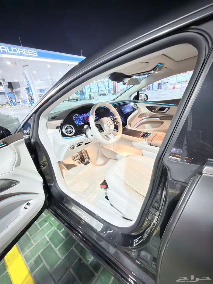 مرسيدس eqs 450 18