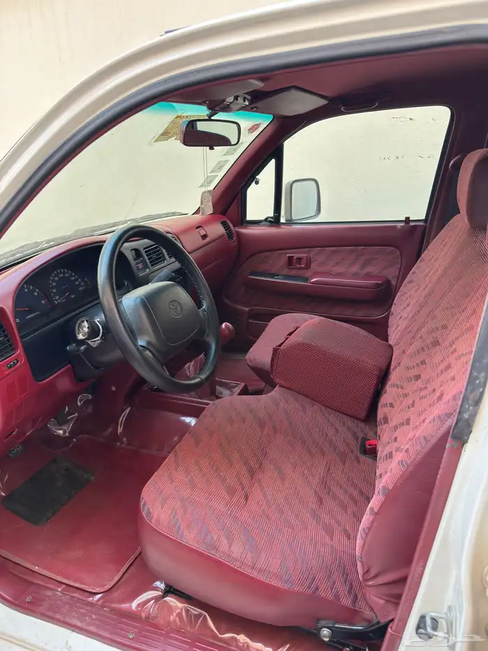 هايلكس 2001 مخزن 8