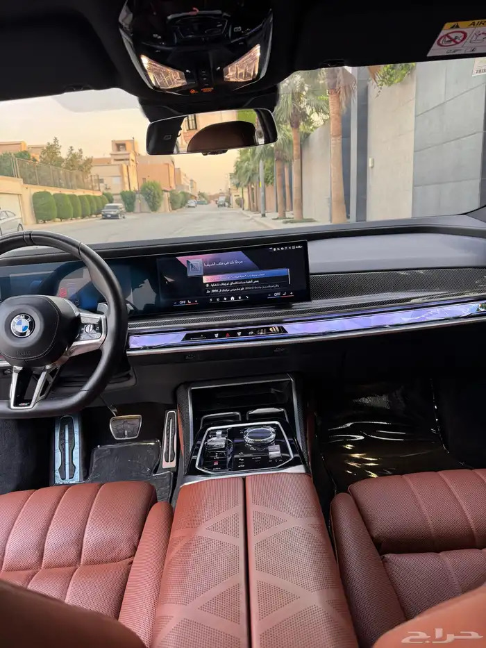 بي ام دبليو الفئة السابعة 735i - 2023 12