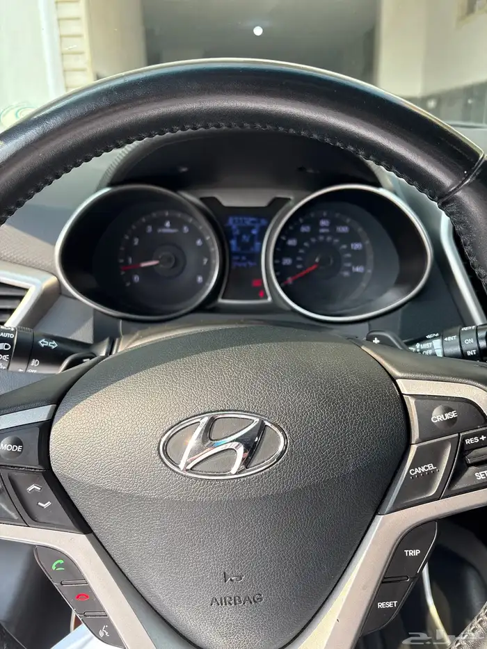 هيونداي فوليستر 18