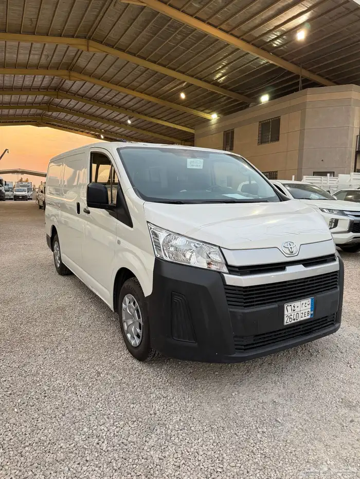تويوتا هاي اس فان بضاعة 2025 ديزل 0