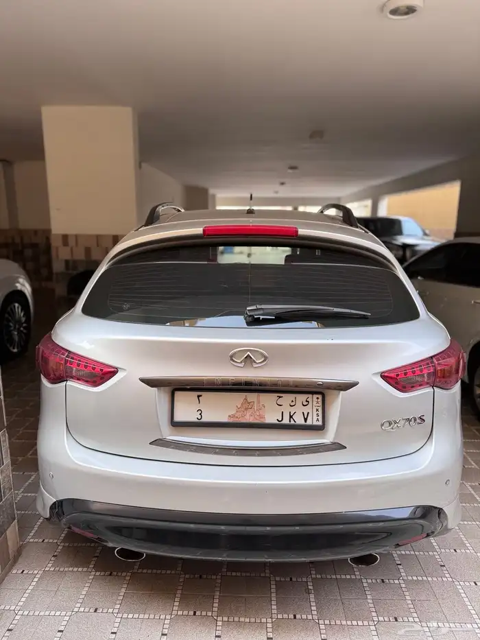 انفنتي QX70s فل كامل 4