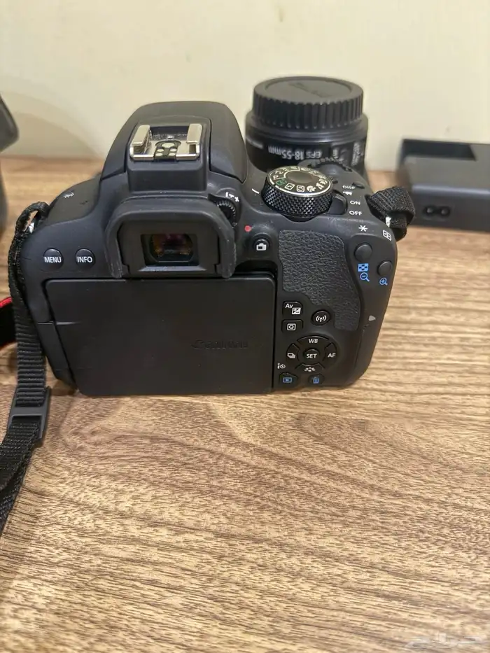 كاميرا كانون Eos 800 D 0