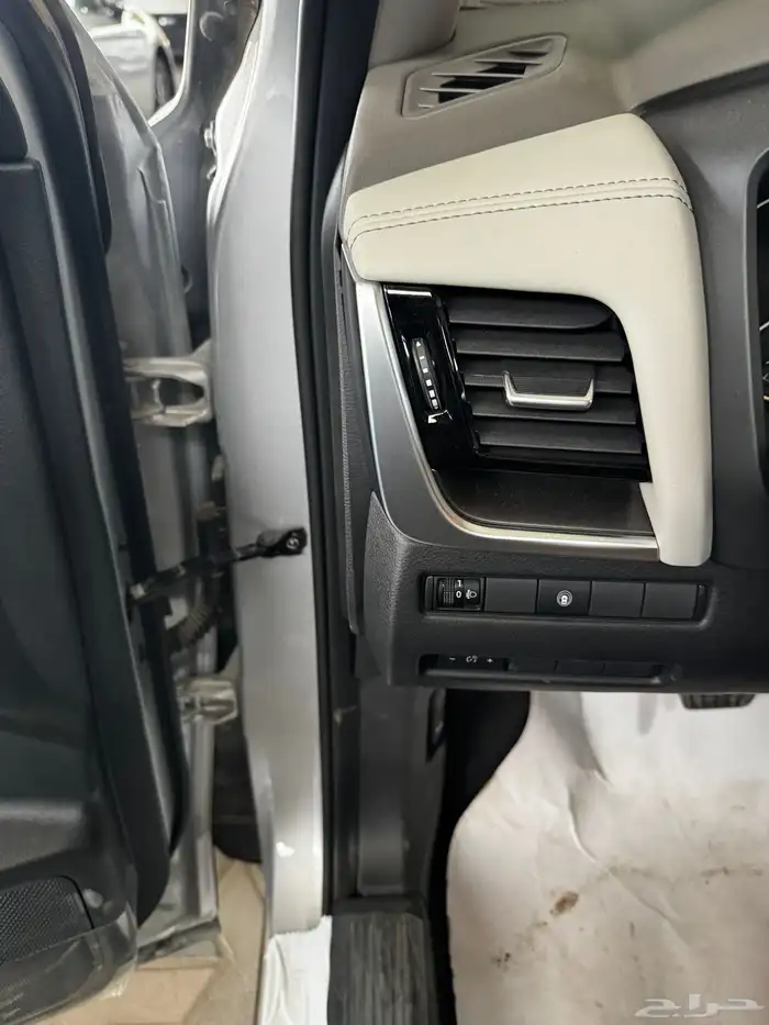 نيسان اكس تريل نص فل ( sv )موديل 2025 عرض خاص 13