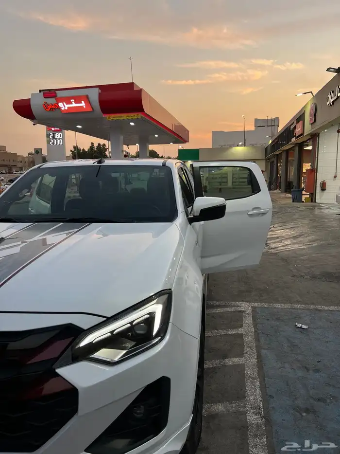 للبيع ايسوزو 2025 0