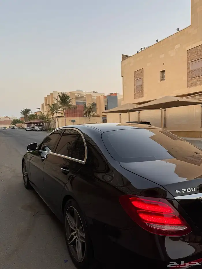 للبيع مرسيدس E200 موديل 2018 جفالي 5