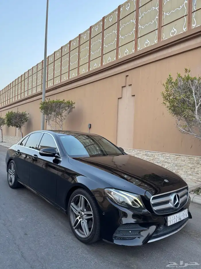 للبيع مرسيدس E200 موديل 2018 جفالي 1