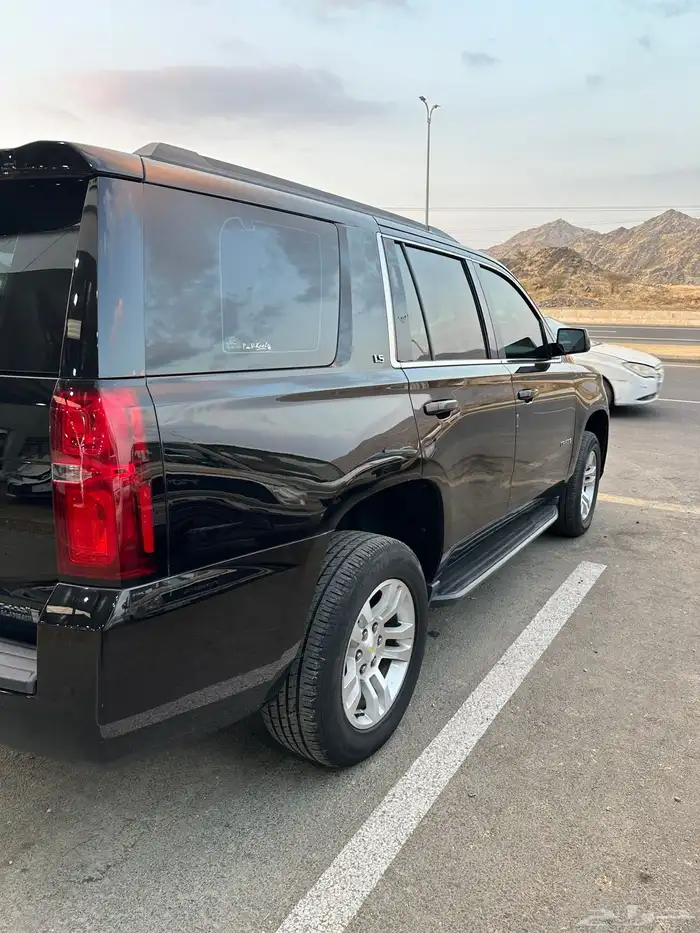 تاهو 2015 اسود بدون دبل ماشي 347 الف 16