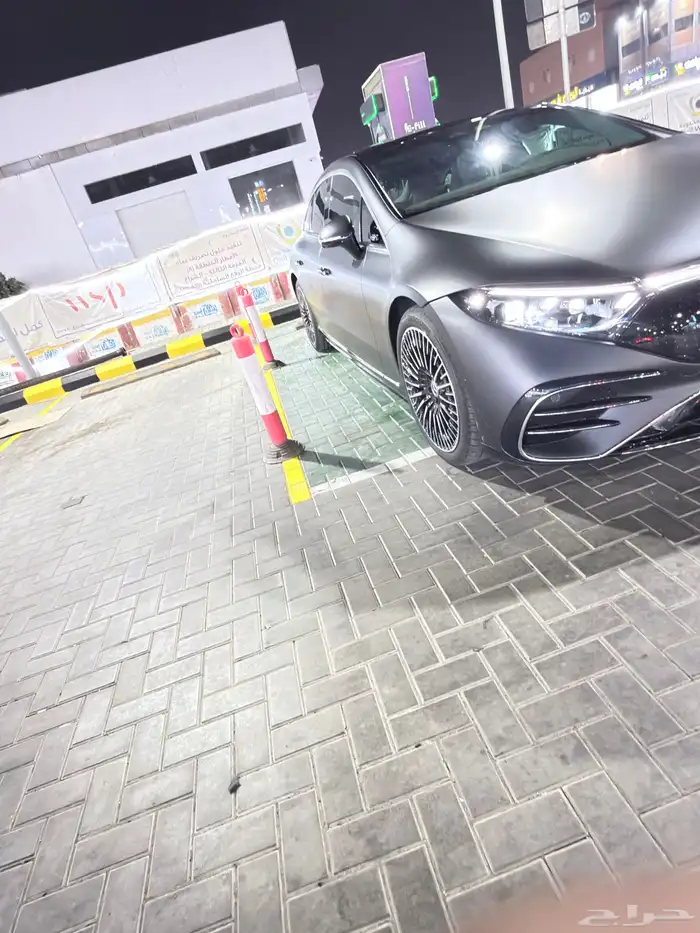 مرسيدس eqs 450 1