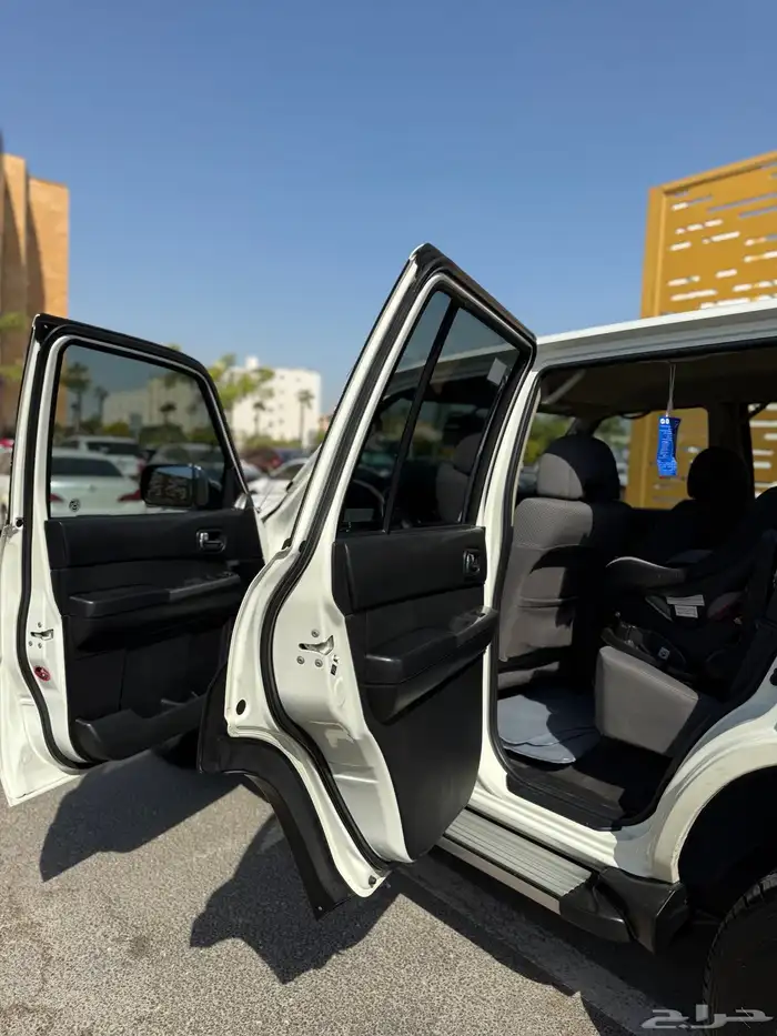 للبيع باترول فتك المديل 2020 عداد 100 30