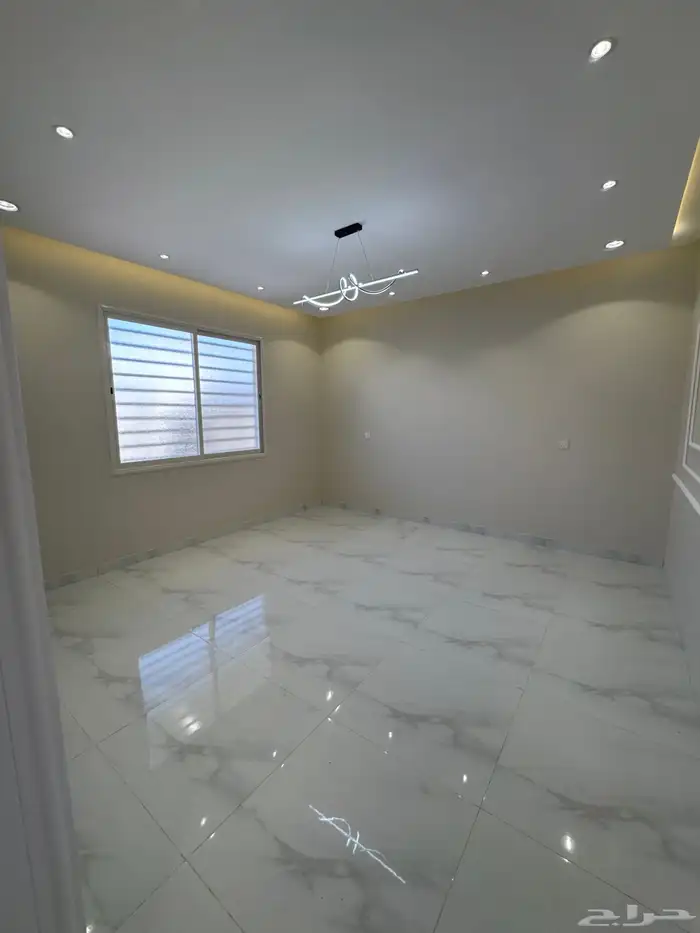 للبيع بالمحاله خلف حديقه المليون شقه دور أرضي بمدخل سياره 3