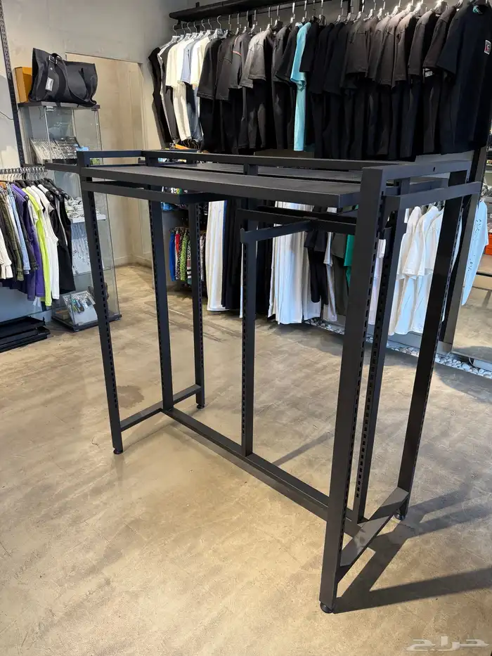 استاند لعرض الملابس للمحلات 3