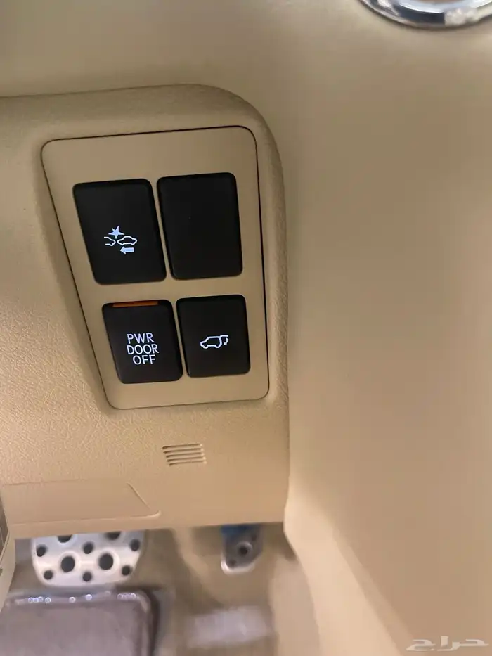 للبيع جيب لكزس LX2018 سعودي 26