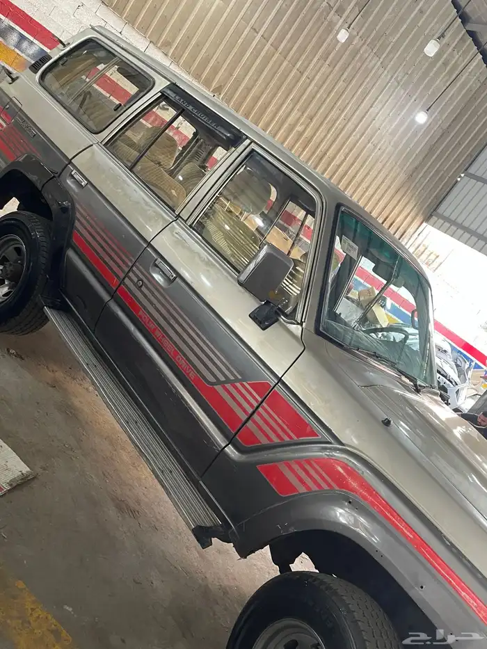 جيب لاندكروزر 2