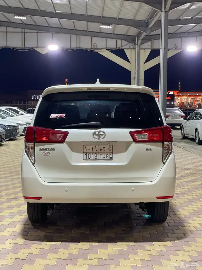 تويوتا انوفا ديزل 2022 شبه جديد 6