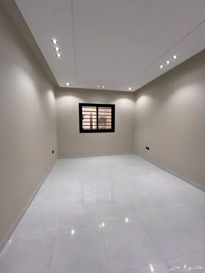 ادوار ارضيه وارواف علويه بالمحالة ابها قرب استاد المحالة 44