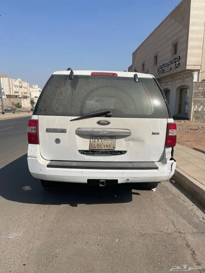 جيب اكسبيدشن لون ابيض 2012 6