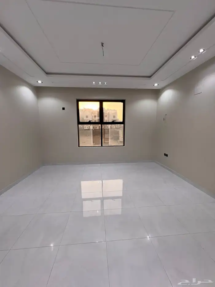 ادوار ارضيه وارواف علويه بالمحالة ابها قرب استاد المحالة 28