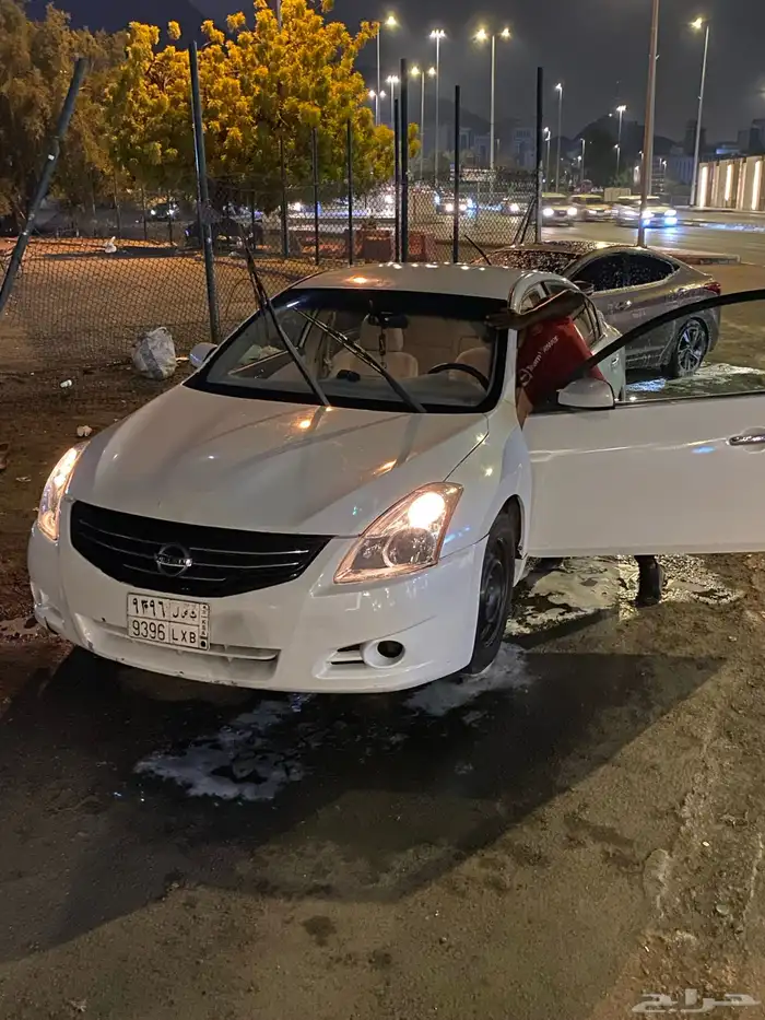 التيما نيسان 2010 8