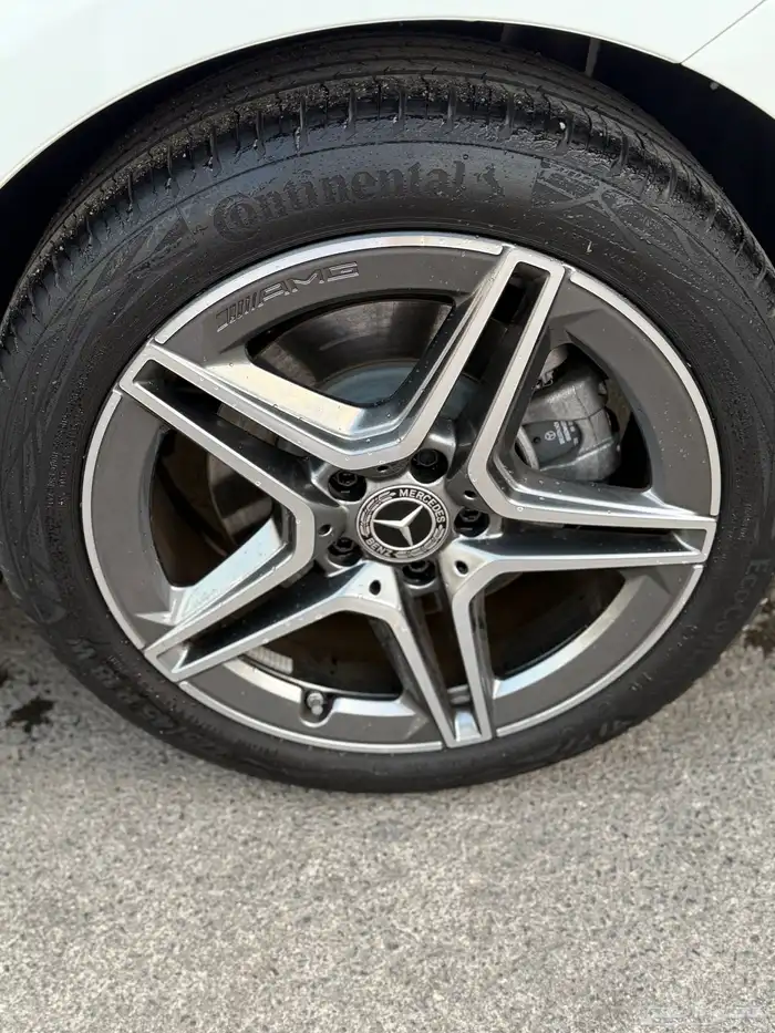 مرسيدس CLA250 2024 شبه أصفار 2900 كلم فقط AMG 4MATIC 9