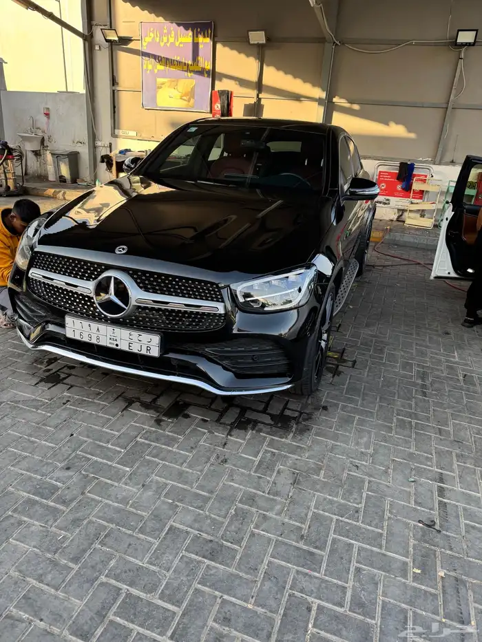 سيارة مرسيدس glc200 وارد جفالي ممشى قليل و نظيفة جدا 8