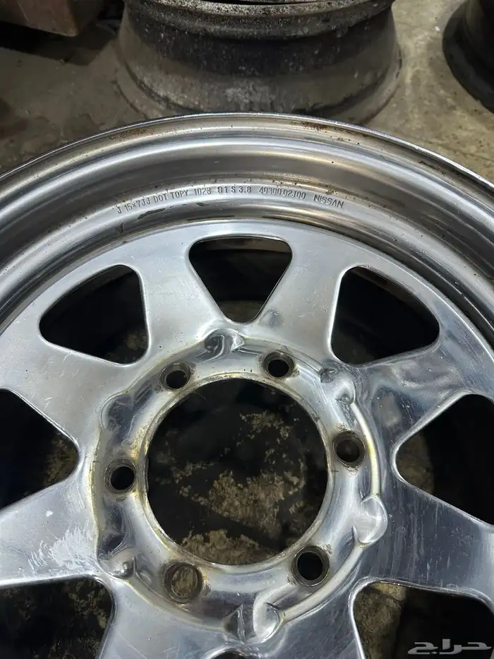 جنوط نيسان نيكل مقاس 15 اصلي وكاله 6