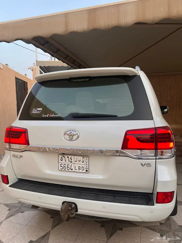 نوع المركبه لاندكروزر - بنزين 6 سلندر 5