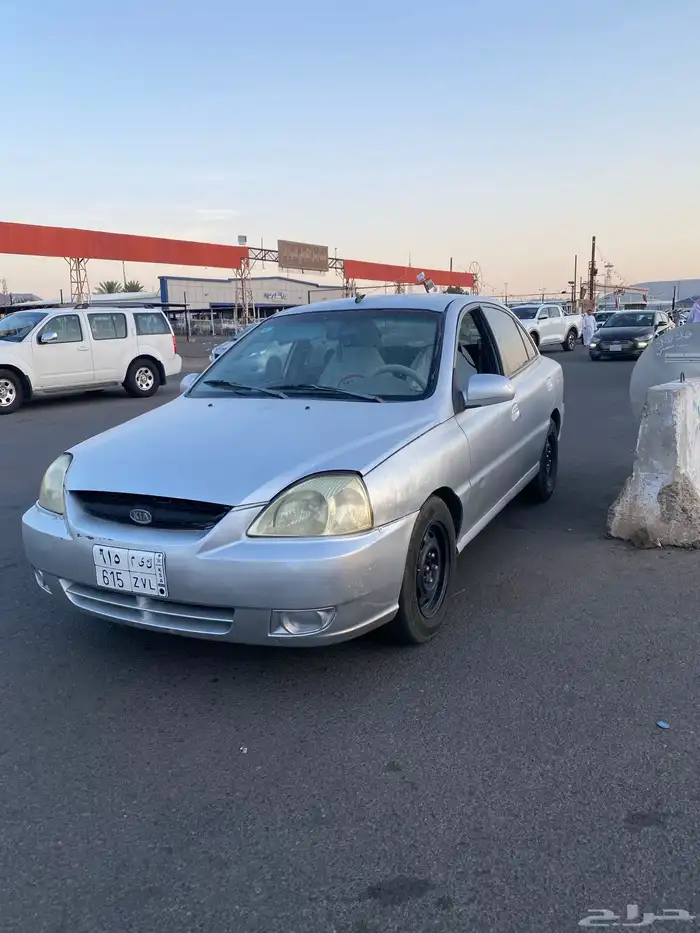 كيا ريو 2004 2