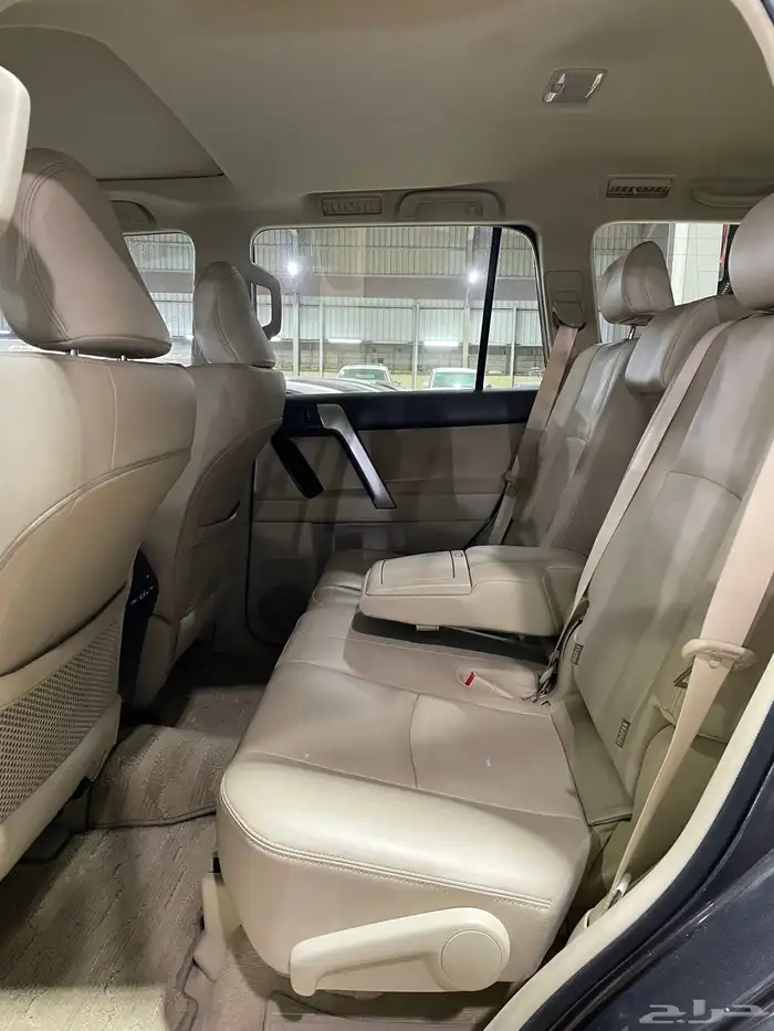 تويوتا برادو TXL3 وارد الساير 2022 شبه جديد 7