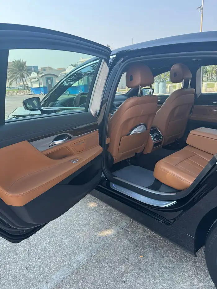 بي أم 2019 وكاله شرط الفئه السابعة 730Li 15