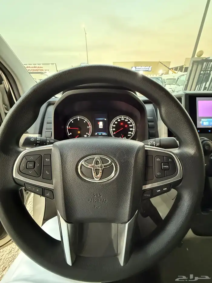 تويوتا هاي اس فان بضاعة 2025 ديزل 8