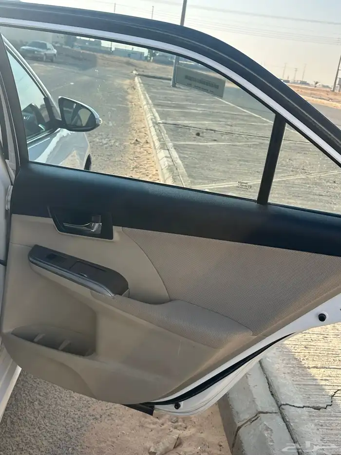 كامري للبيع 13